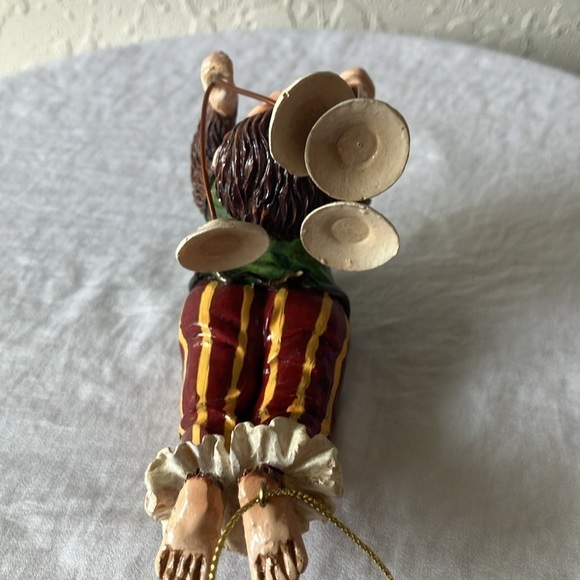 Unbranded: Chimpanzee Circus Monkey Ornament- “Not my circus, not my monkey” - Picture 7 of 12